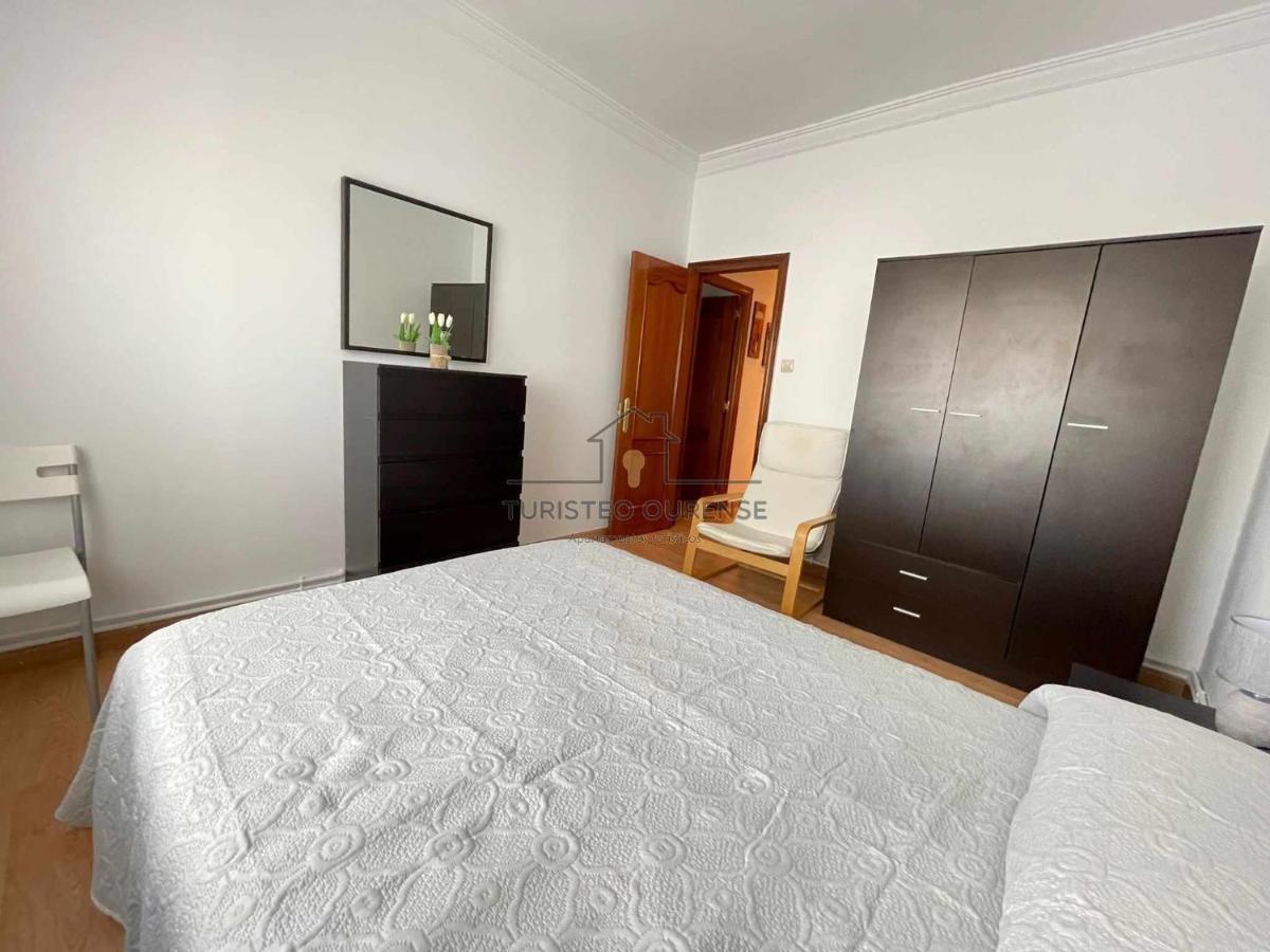 O Cuarto De Abastos Apartment Ourense Bagian luar foto
